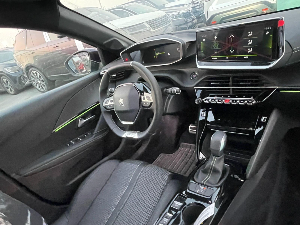 New 2023 Peugeot Peugeot 208-7-7