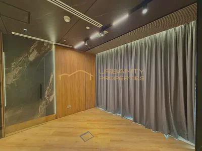 Premium Fully Fitted Office | Bright Unit | Near Metro | Grade A | Vacant-2