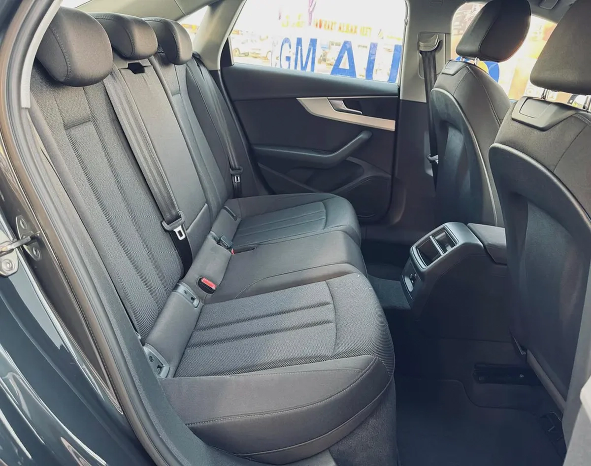 AUDI A4 TFSI - 2021 - ONLY 20113KM - SUPER CLEAN CAR FRESH JAPAN IMPORT