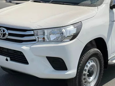 Toyota Hilux DLX EXPORT ONLY - TOYOTA HILUX 2.7L A/T (Red Interior)-6