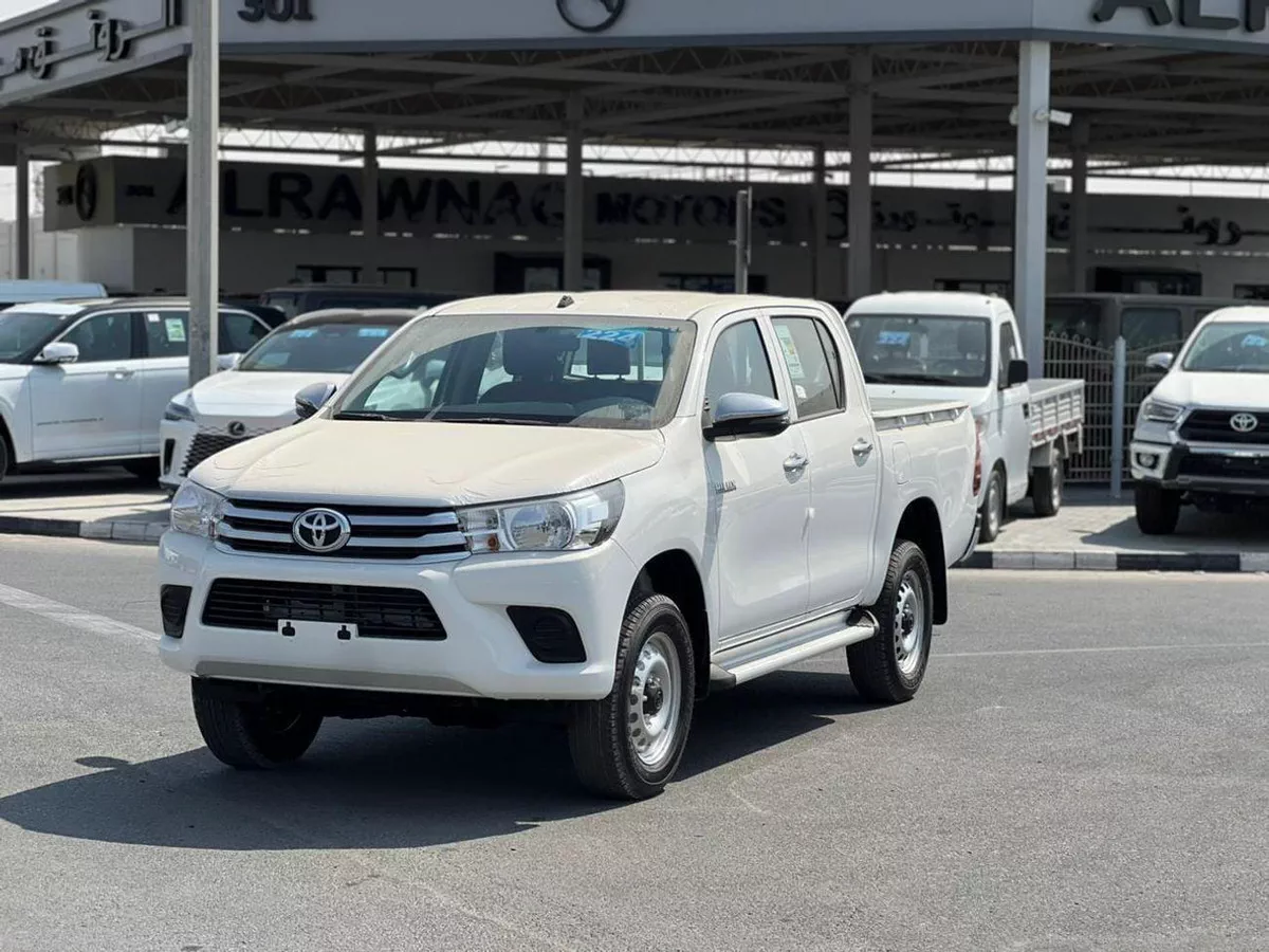 Toyota Hilux DLX EXPORT ONLY - TOYOTA HILUX 2.7L A/T (Red Interior)