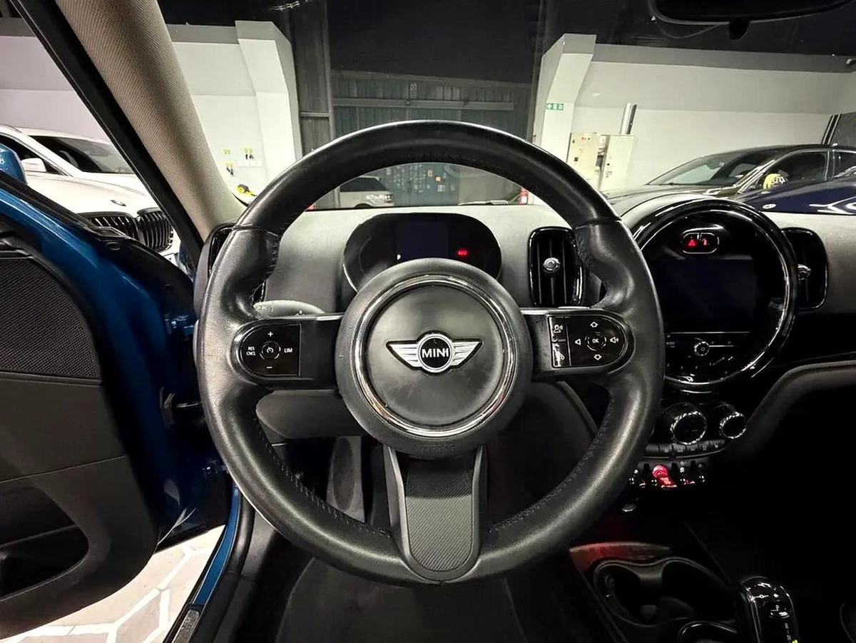 AEd 901/M - Mini Cooper Countryman | Low Kms | Drives Great-4-4