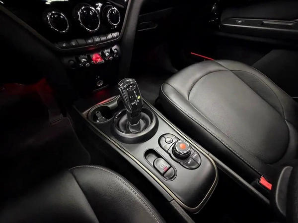 AEd 901/M - Mini Cooper Countryman | Low Kms | Drives Great