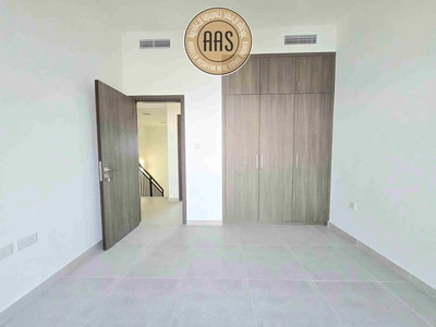 DEAL OF THE DAY// READ TO MOVE 3BR+MAID VILLA FOR RENT 145K-7