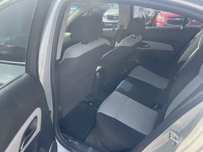 chevrolt cruze 2016 silver color GCC calen car-2