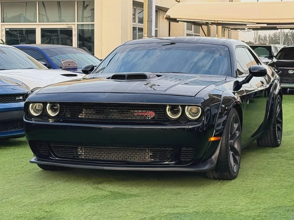 Dodge Challenger Scat Pack 2022 shaker 6.4L