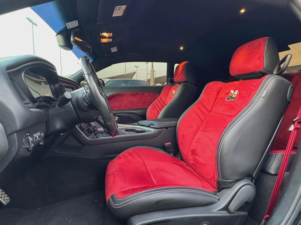 Dodge Challenger Scat Pack 2022 shaker 6.4L