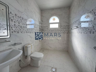 🏡 Luxurious 3-Bedroom Standalone Villa for Rent in Al Rahmaniya, Sharjah-13
