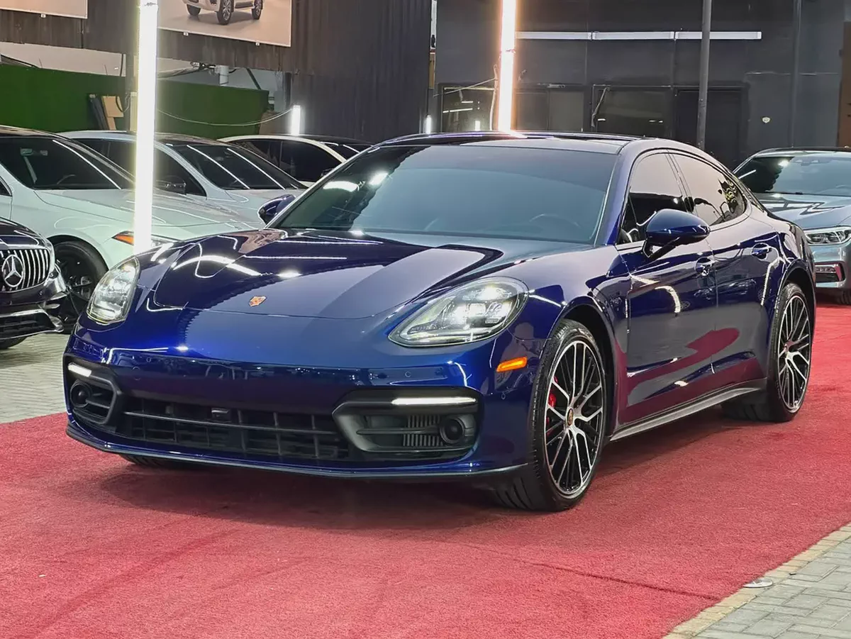 بورش باناميرا 4S موديل 2022 – محرك 2.9L V6 توين تيربو بقوة 440 حصان | تسارع من 0 إلى 100 كم/س خلال 4-1-1