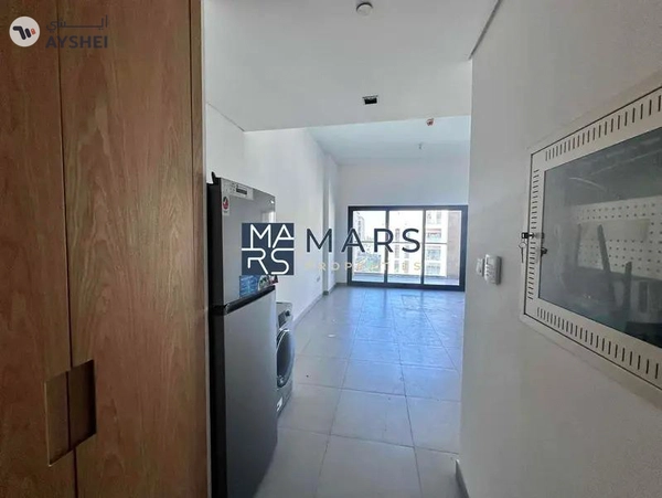 Brand new balcony studio with parking gym and pool