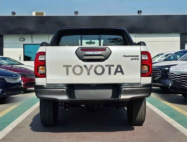 Toyota Hilux Toyota Hilux DC Adventure 4.0L Petrol 2025