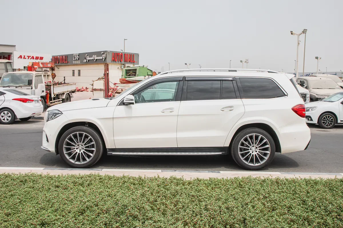 2016 - GLS550 - IMMACULATE CONDITION - 49,000 KM-4-4