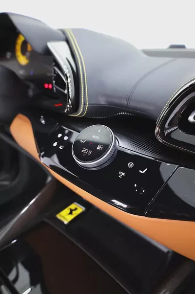 FERRARI PUROSANGUE - CARBON PACKAGE IN SPECIAL GRIGIO GRAY-6
