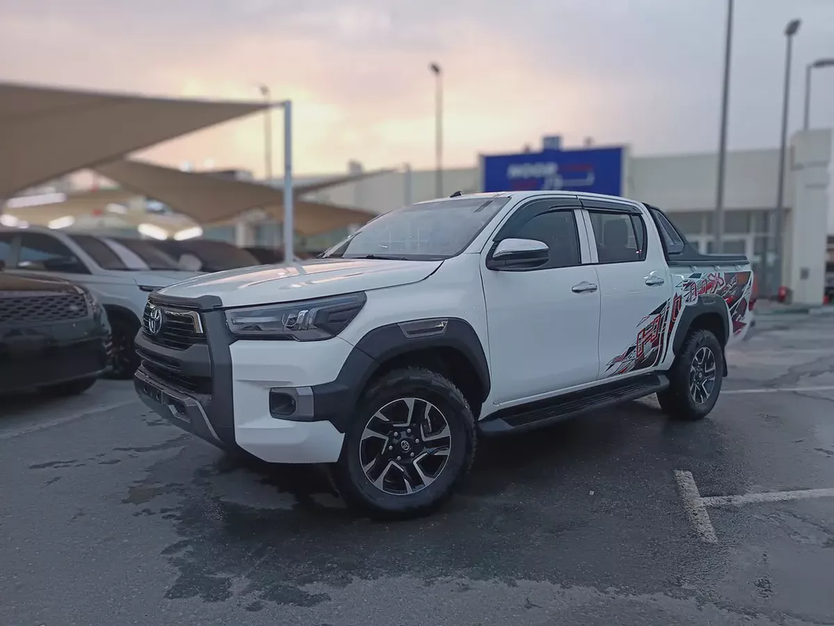 Toyota Hilux Adventure 2022 - GCC Specs - Excellent Condition