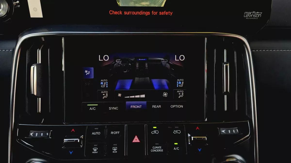 Lexus LX 700h Signature 2026 | Brand New | GCC Specs-13-13