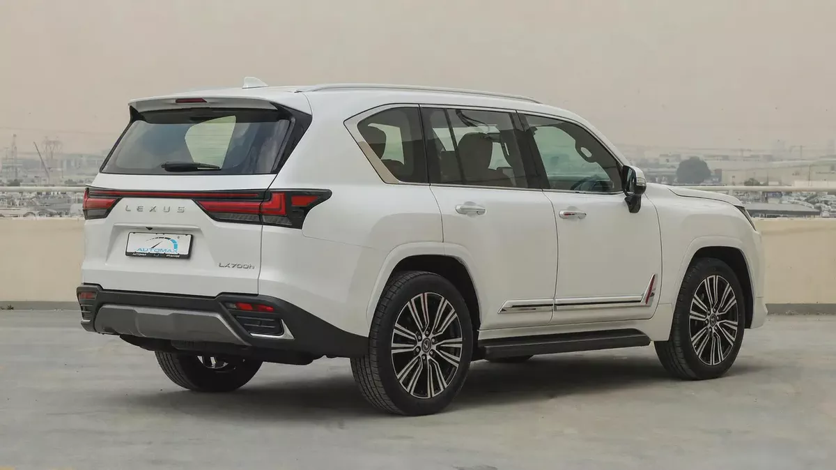 Lexus LX 700h Signature 2026 | Brand New | GCC Specs-5-5