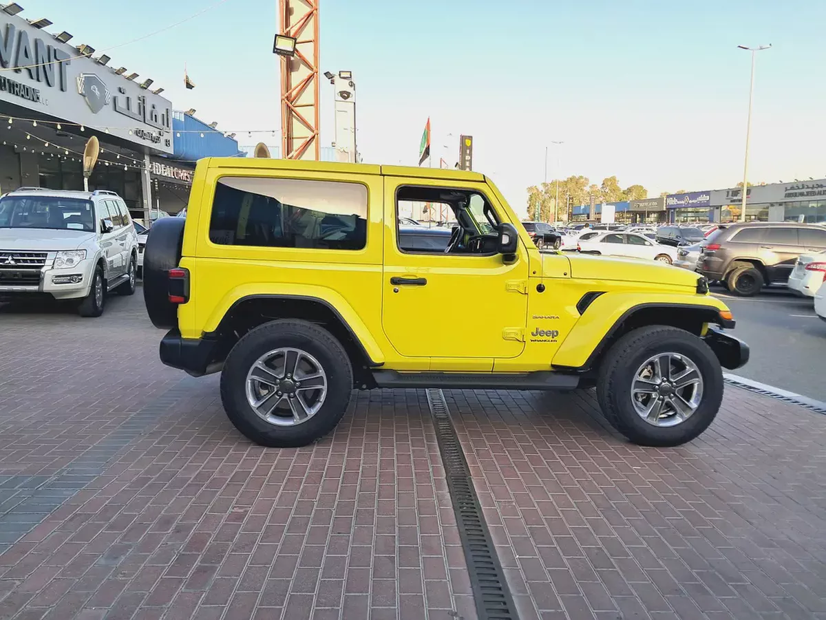 2022 Jeep Wrangler Sahara - GCC Specs - Excellent Condition Original Paint  Service History Company-5-5