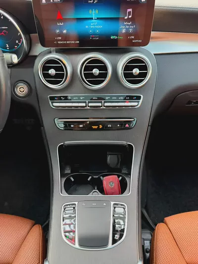 2022 Mercedes-Benz GLC 300 4MATIC | Korean Specs | Pristine Condition-14