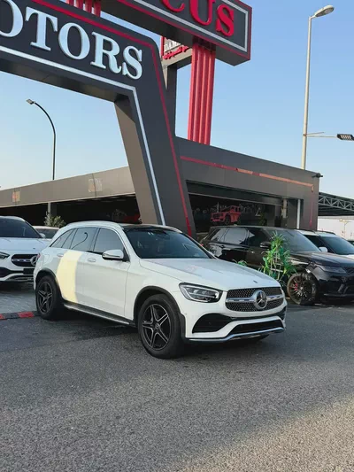 2022 Mercedes-Benz GLC 300 4MATIC | Korean Specs | Pristine Condition-1