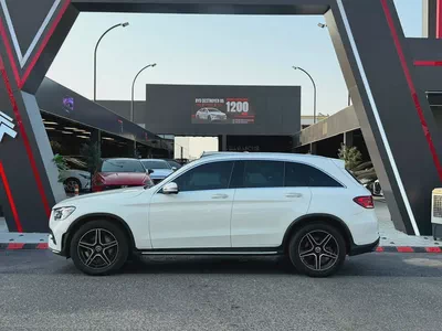 2022 Mercedes-Benz GLC 300 4MATIC | Korean Specs | Pristine Condition-2