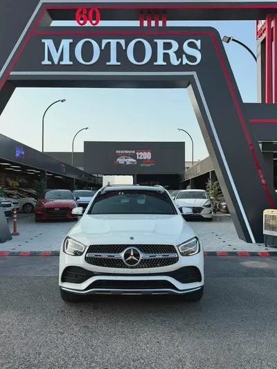 2022 Mercedes-Benz GLC 300 4MATIC | Korean Specs | Pristine Condition-3