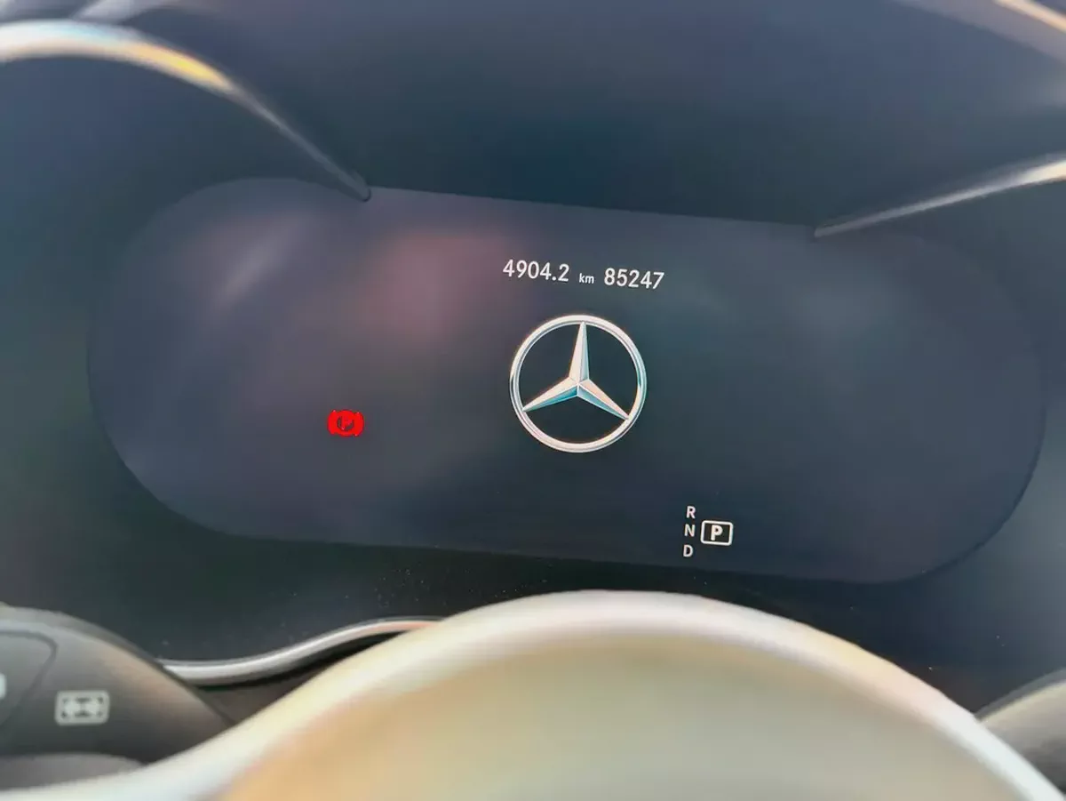 2022 Mercedes-Benz GLC 300 4MATIC | Korean Specs | Pristine Condition-10-10