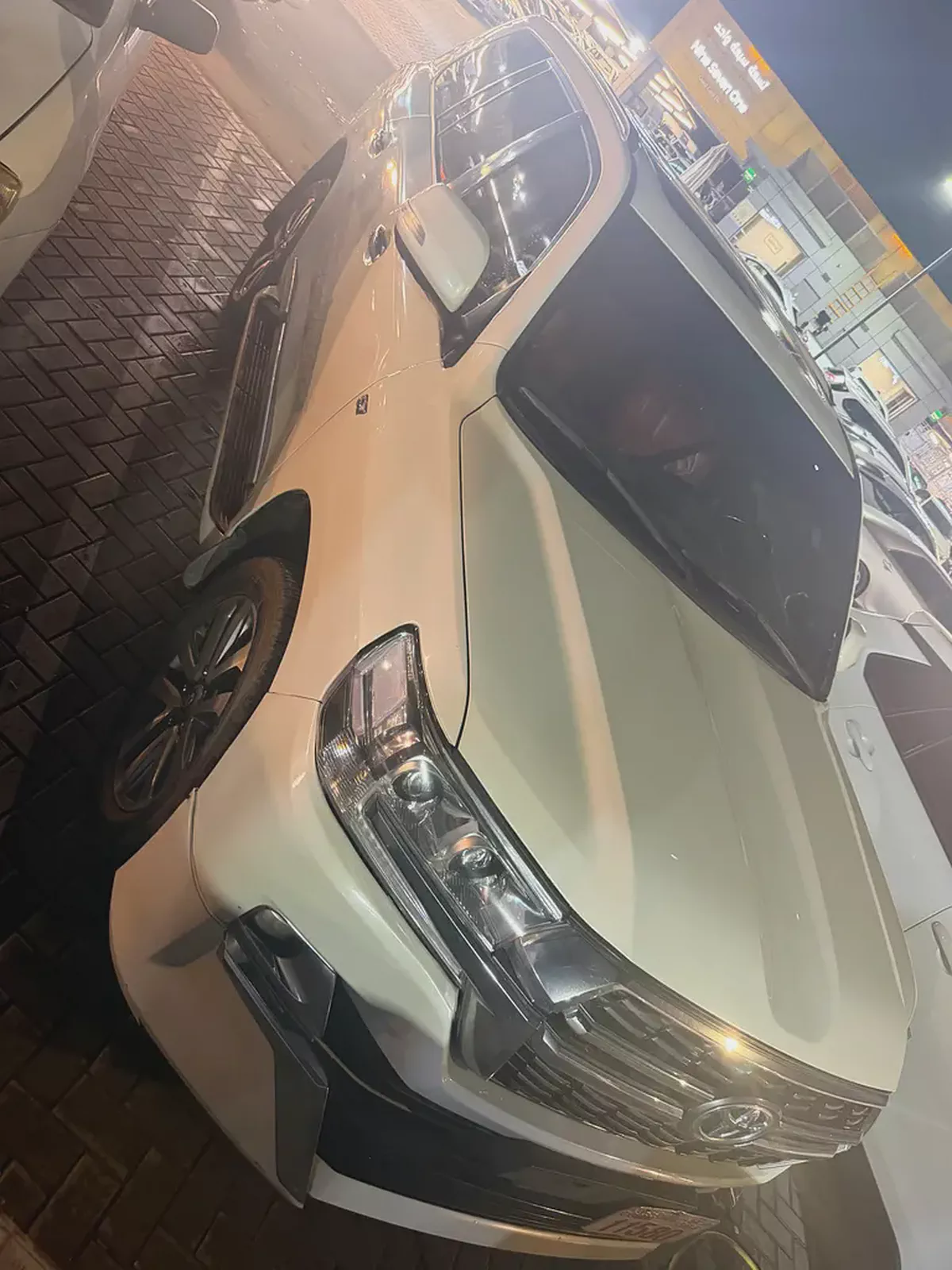 Toyota Land Cruiser GXR 2010 GCC Specs