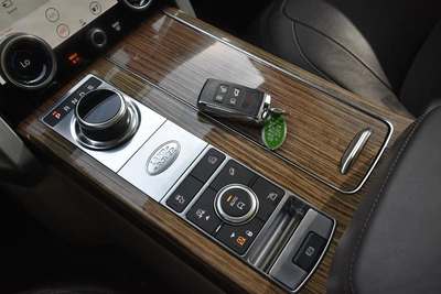 RANGE ROVER SE 2019 | WHITE-6