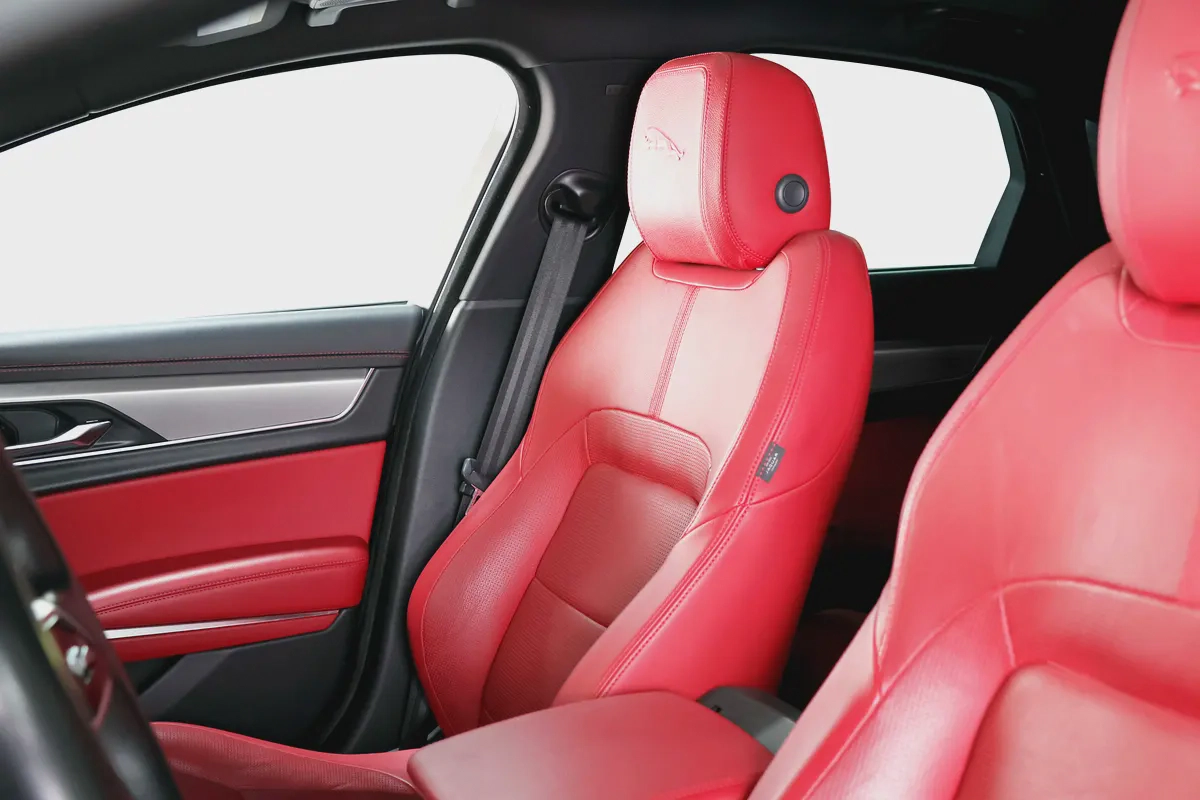 Jaguar XF R Sport-Jaguar Full Service History-Red/Black Full Leather Interior-Premium Sound System-14-14