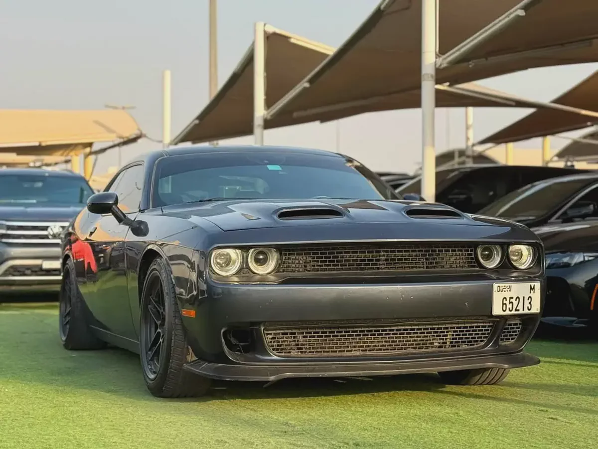 Dodge Challenger SXT 2018 | Pristine Condition | American Specs