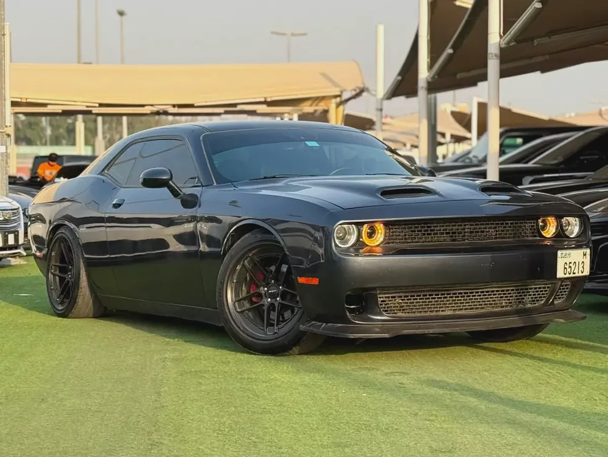 Dodge Challenger SXT 2018 | Pristine Condition | American Specs-4-4