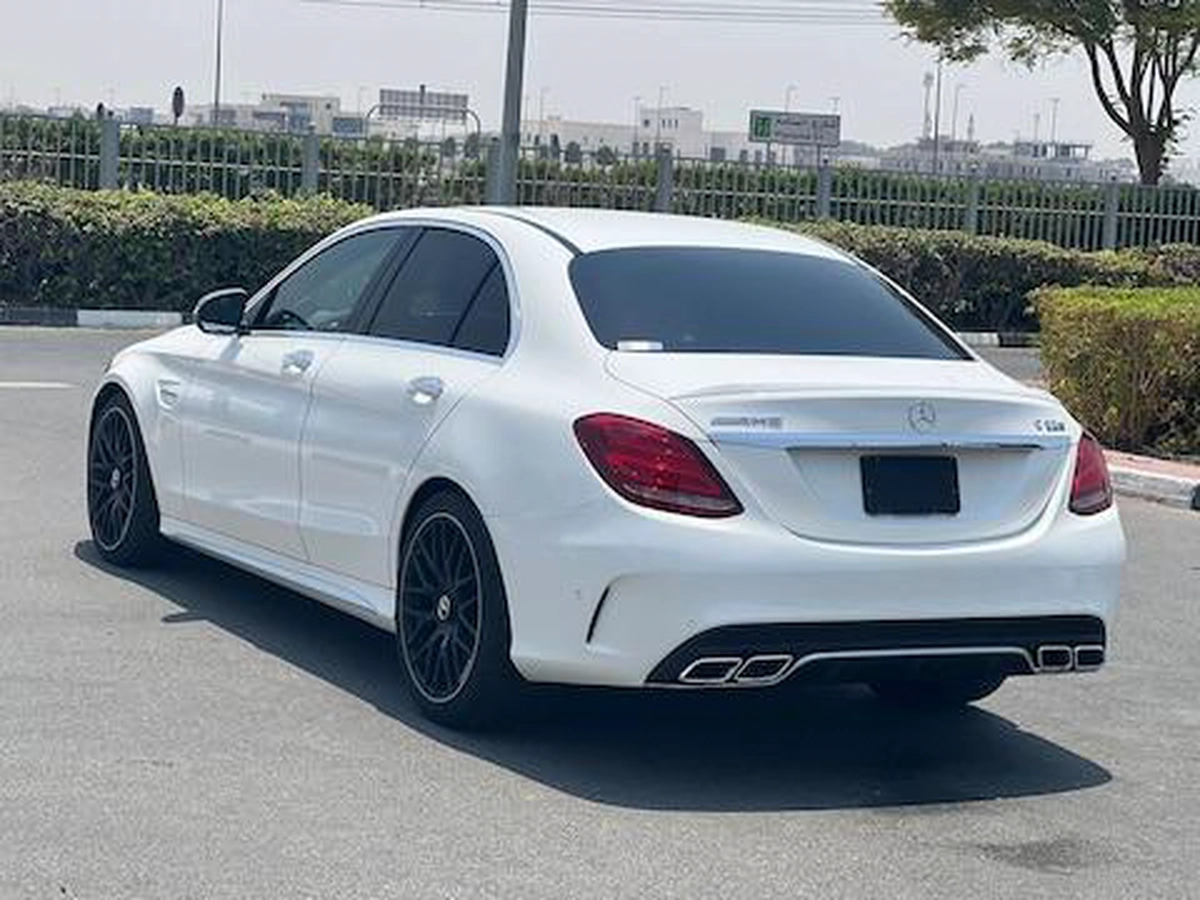 MERCEDES BENZ C63 S 2017-5-5