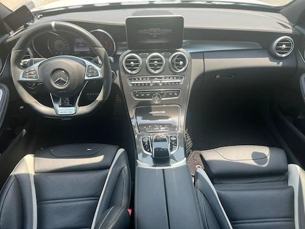 MERCEDES BENZ C63 S 2017