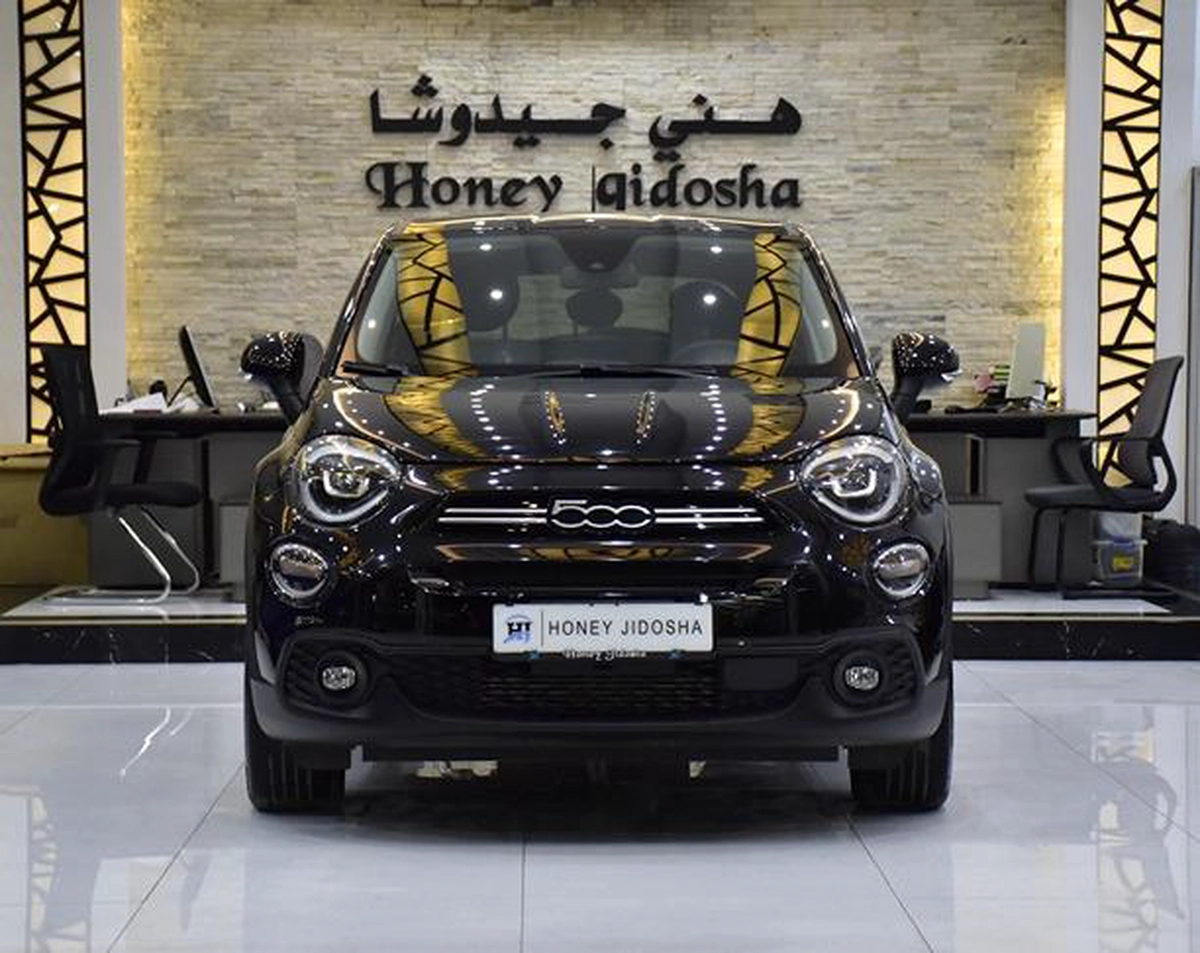 Fiat 500x ( 2023 Model ) in Black Color GCC Specs