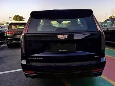 Cadillac Escalade Cadillac Escalade V8 6.2L SUV-9