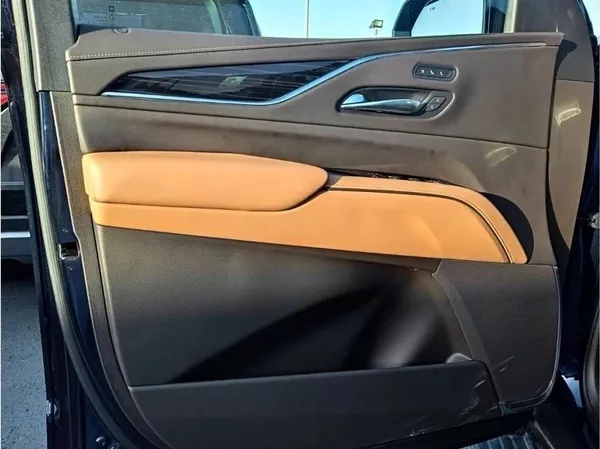 Cadillac Escalade Cadillac Escalade V8 6.2L SUV