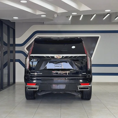 2024 Cadillac Escalade Premium Luxury-4