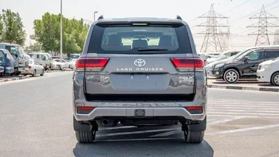 Toyota Land Cruiser VXR Toyota LC300 3.3L VXR diesel 2025 V6-6