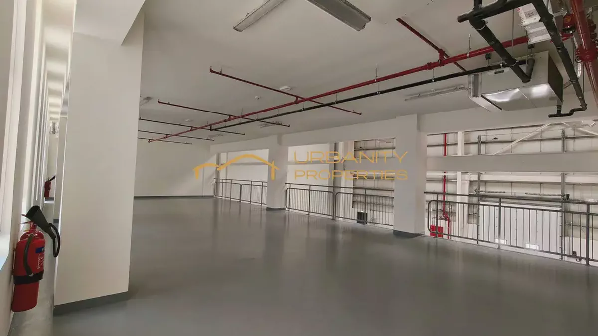 Ready-to-Operate Warehouse | Dubai Silicon Oasis | 6,458 Sq. Ft. | AED 900K-5-5