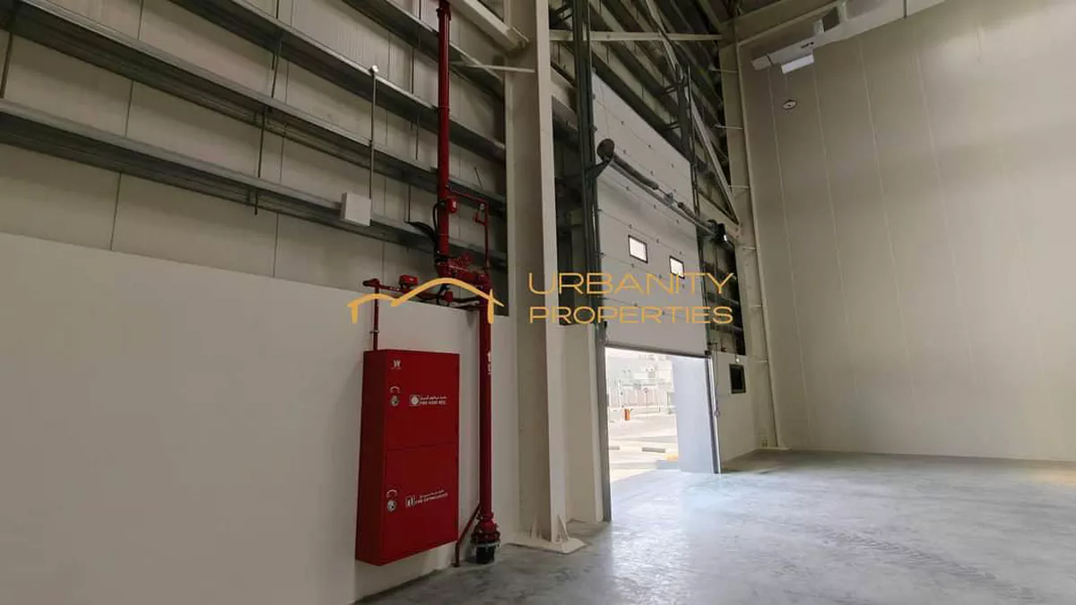 Ready-to-Operate Warehouse | Dubai Silicon Oasis | 6,458 Sq. Ft. | AED 900K-7-7