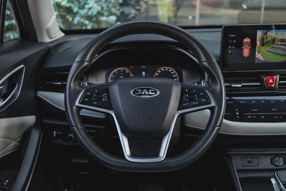 JAC JS4 2024-15-15