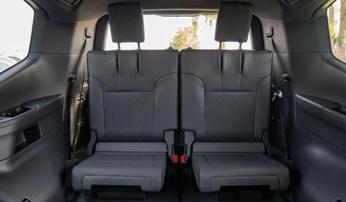 Toyota Land Cruiser VX LC300 VX 3.3D AT MY2025 – BLACK-18-0
