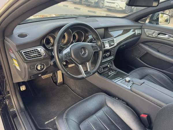 Mercedes Benz CLS550 AMG PKG 2012 97,000km - 4.5 Auction Grade - Japan Import - Clean Title