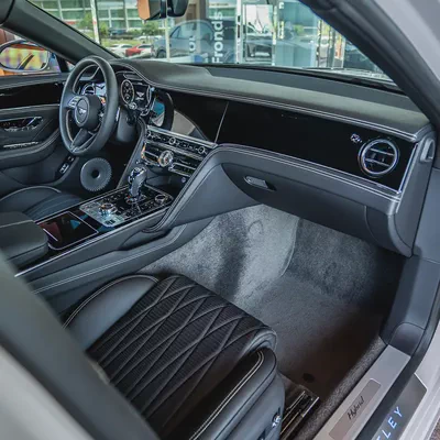 Bentley Flying Spur Hybrid 2023  DONE ONLY 600KM-9