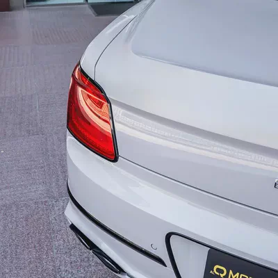 Bentley Flying Spur Hybrid 2023  DONE ONLY 600KM-3