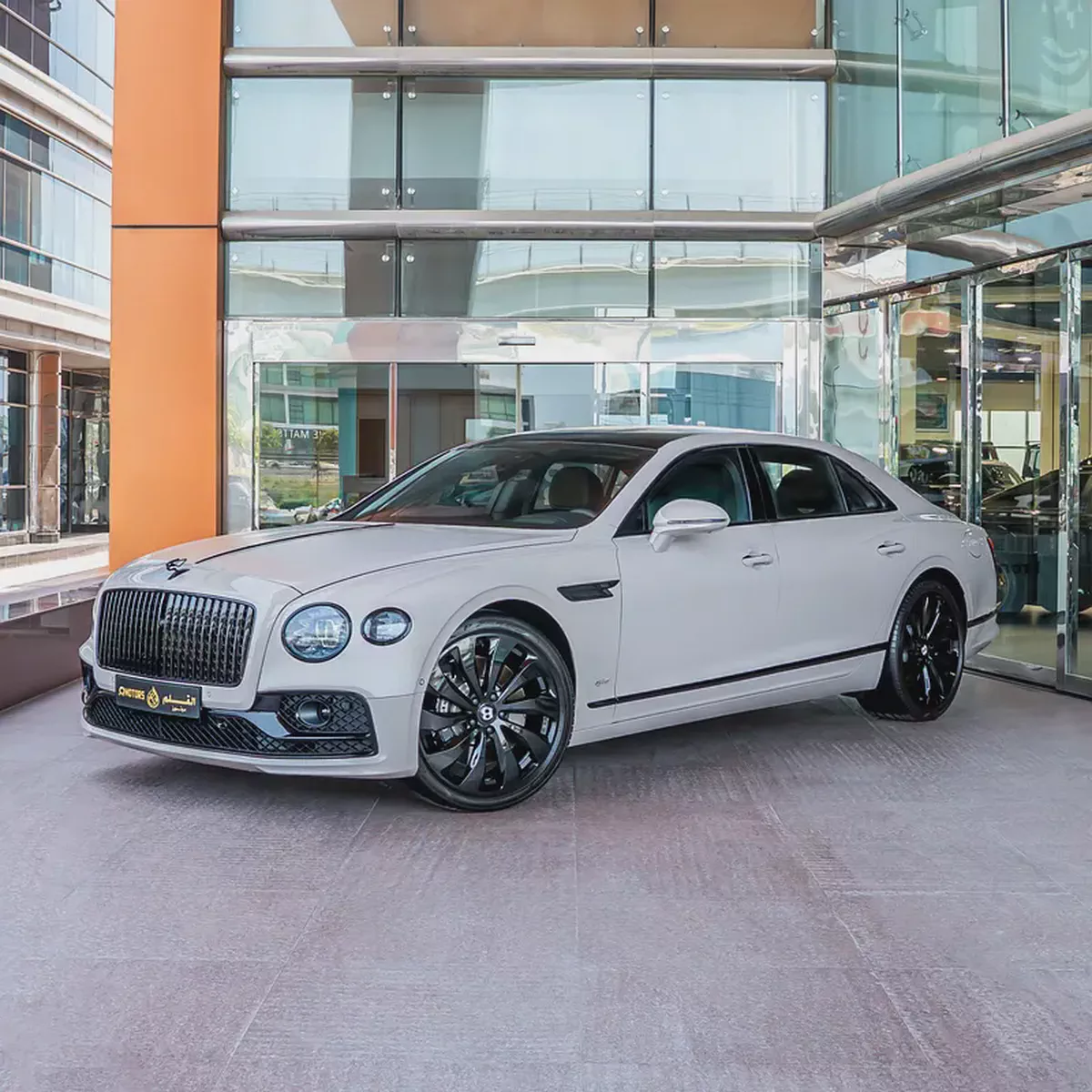 Bentley Flying Spur Hybrid 2023  DONE ONLY 600KM