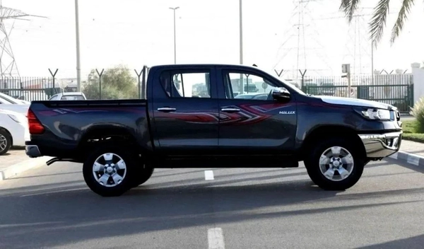 Toyota Hilux AT 2.4L Mid AT DIESEL