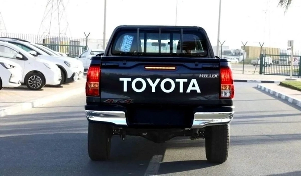 Toyota Hilux AT 2.4L Mid AT DIESEL