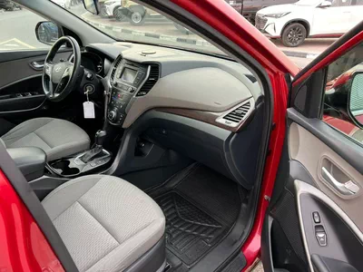 Hyundai Santa Fe GLS 2018 Hyundai Santafe 3.3L V6 - Rear Camera - AWD 4x4 - 7 Seats-12