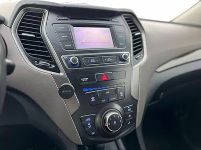 Hyundai Santa Fe GLS 2018 Hyundai Santafe 3.3L V6 - Rear Camera - AWD 4x4 - 7 Seats-18